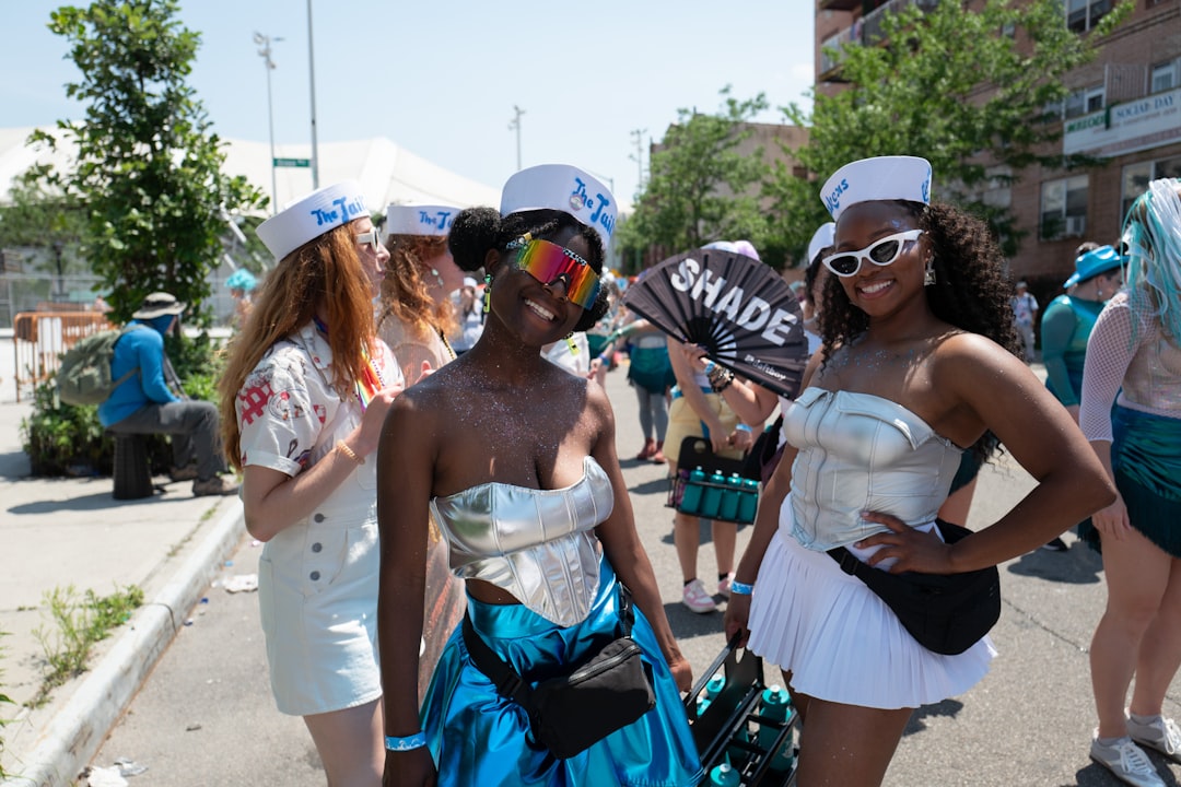 découvrez les dernières tendances du festival fashion, alliant style, confort et créativité pour vous démarquer lors de vos événements musicaux et culturels.