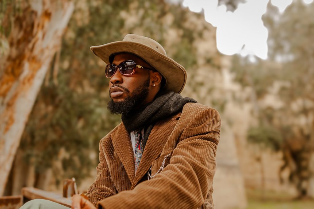 découvrez notre collection de chemises tendance pour hommes, alliant style moderne et confort exceptionnel pour toutes vos occasions.