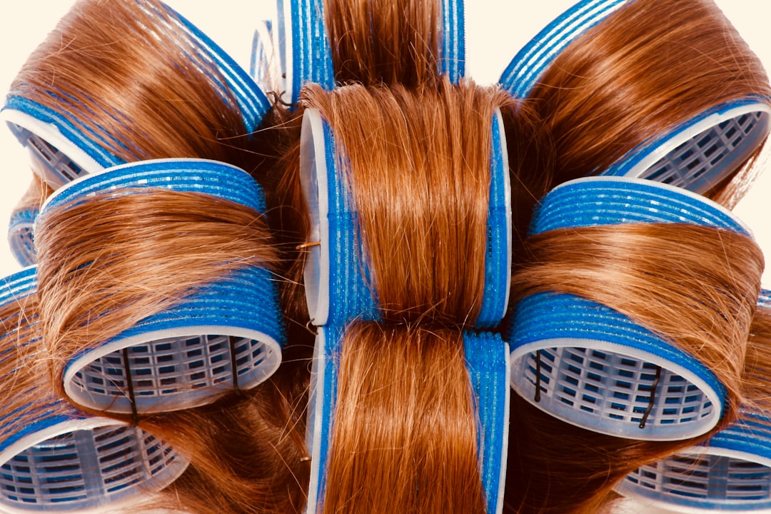 découvrez notre sélection de lisseurs à cheveux pour un coiffage facile, rapide et des résultats professionnels à la maison.