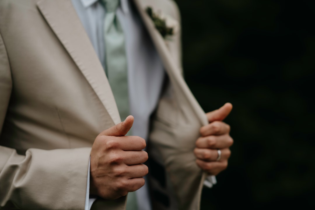 découvrez comment associer parfaitement les vêtements beiges pour un style élégant et harmonieux. conseils de mode et idées d'accords couleur pour un look réussi.