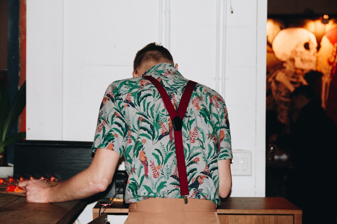 découvrez notre collection de bretelles pour hommes alliant style et confort, parfaites pour toutes les occasions.