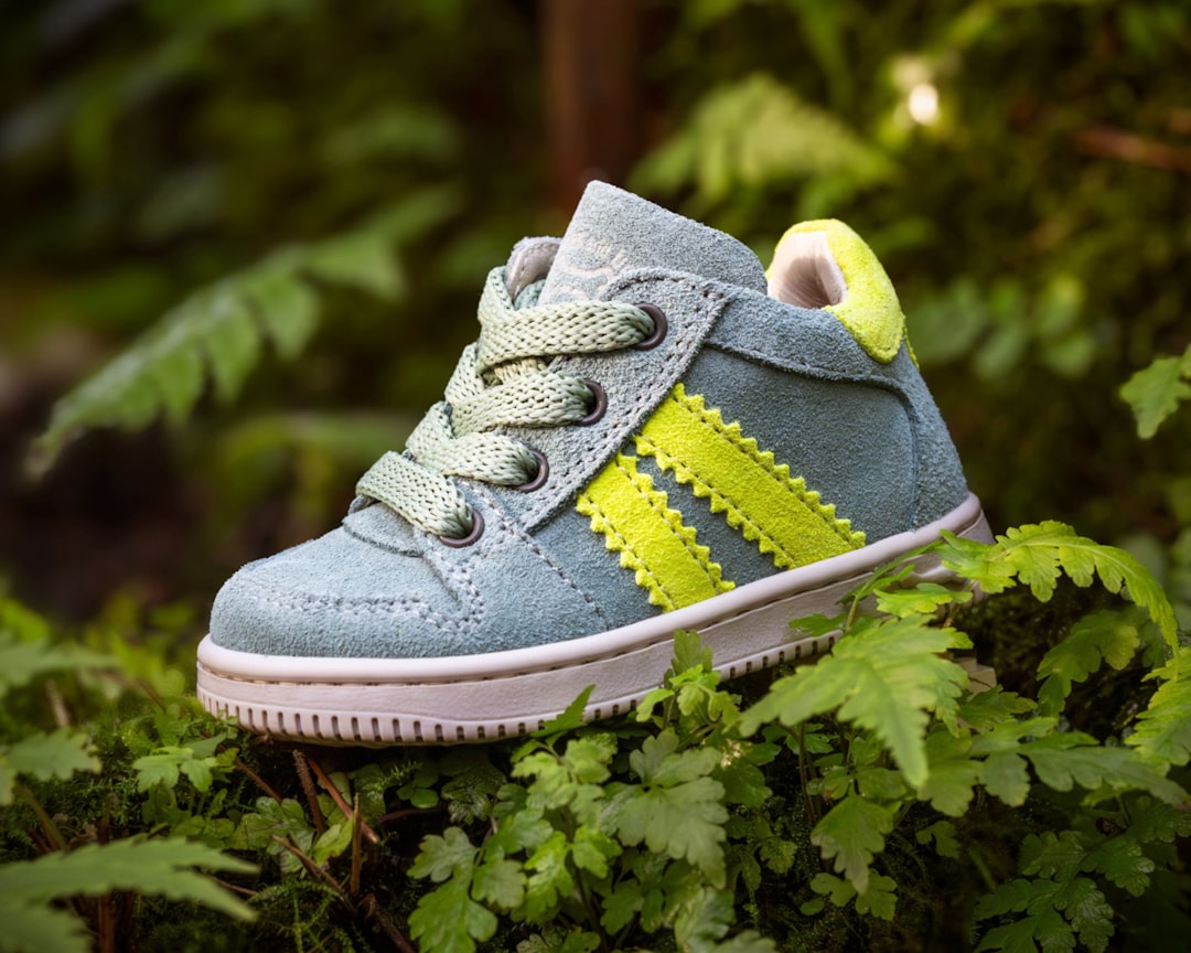 découvrez notre collection de baskets été 2024 alliant confort et style pour vos sorties estivales. tendance et légères, idéales pour toutes vos aventures sous le soleil.