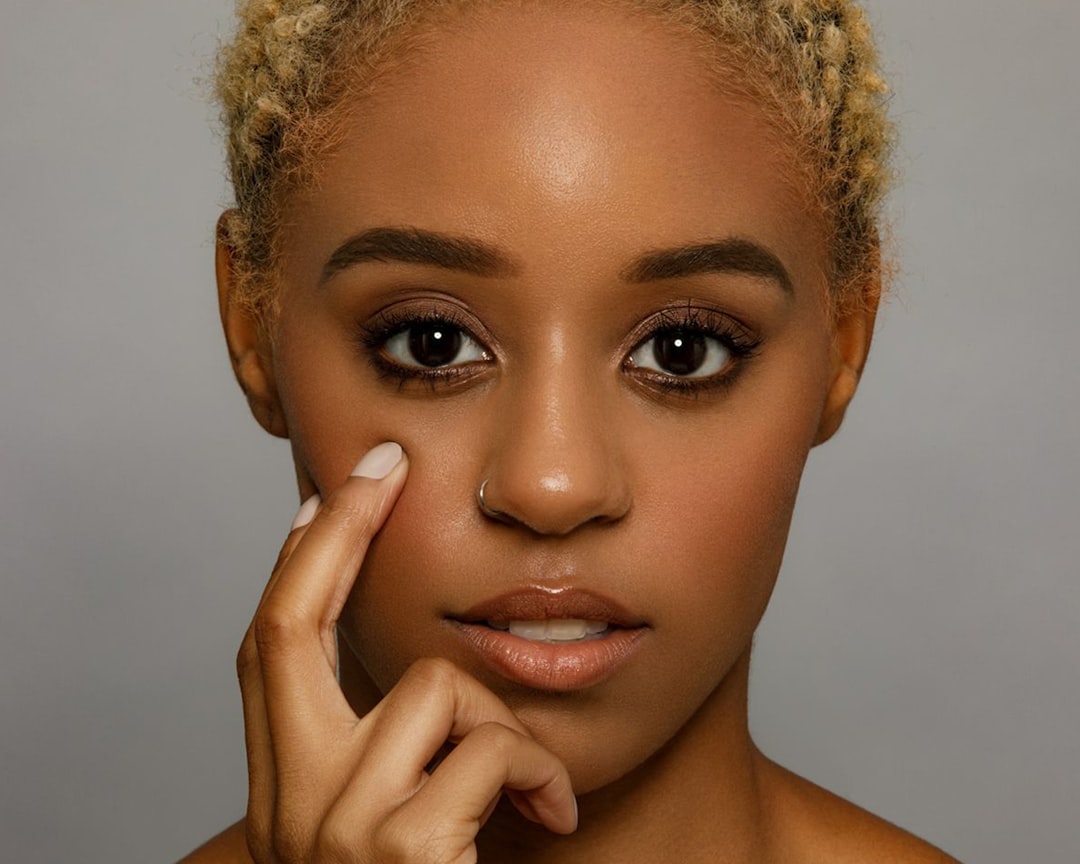 découvrez fenty, la marque innovante de beauté et de mode qui célèbre la diversité avec des produits inclusifs et tendance.