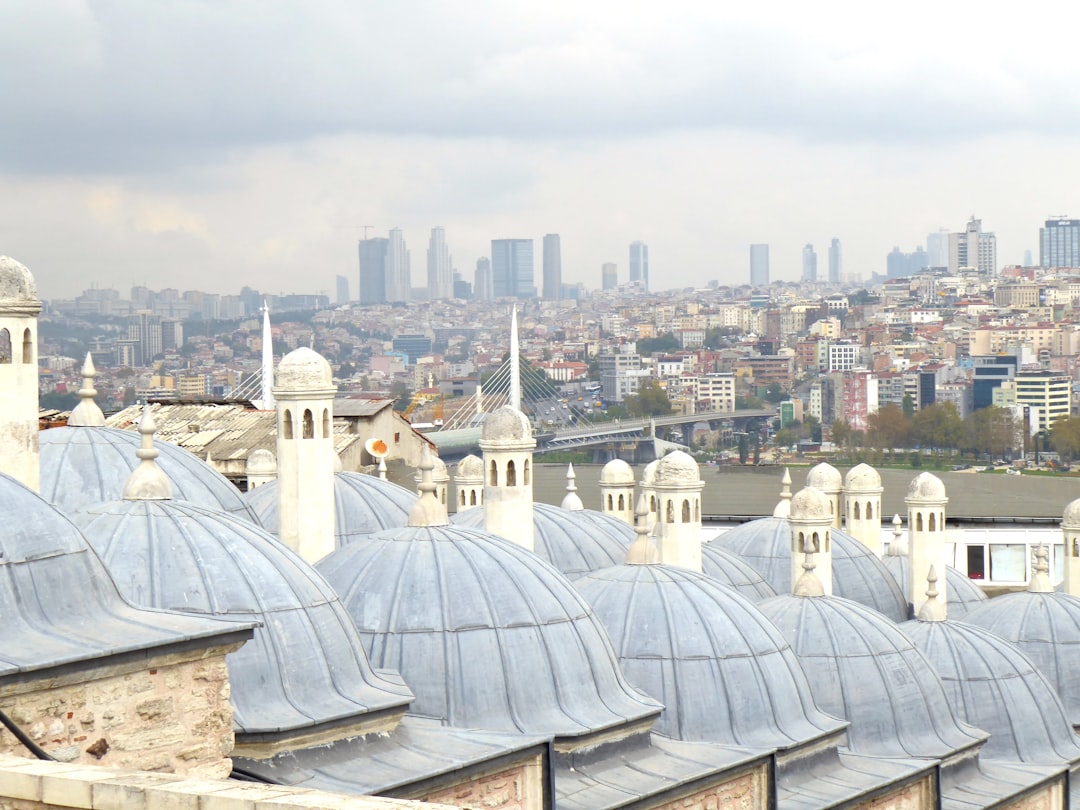 découvrez les avantages de la greffe de cheveux en turquie : expertise reconnue, prix compétitifs et résultats naturels pour retrouver une chevelure dense.