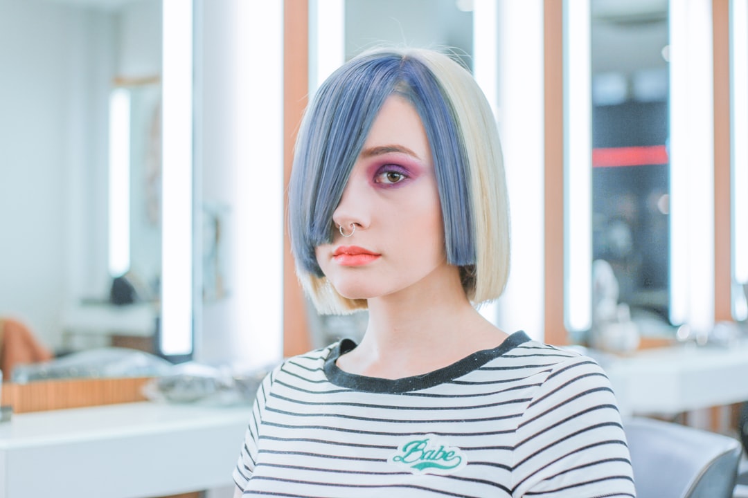 découvrez les dernières tendances coiffure, des coupes classiques aux styles modernes, pour sublimer votre look au quotidien.