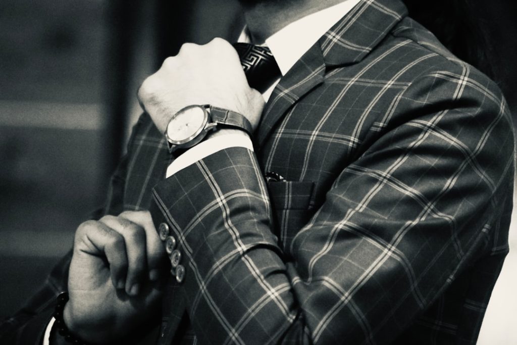 découvrez nos conseils mode pour hommes afin d'adopter un style élégant et tendance au quotidien.
