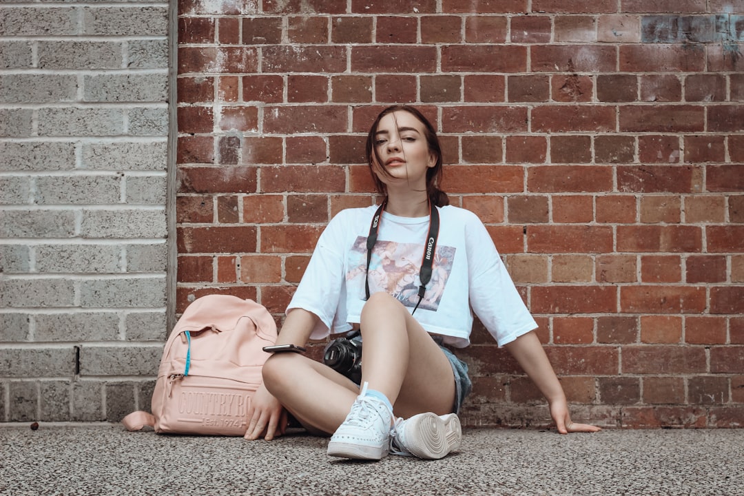découvrez nos tenues tendance pour la rentrée scolaire, alliant confort et style pour bien commencer l'année.