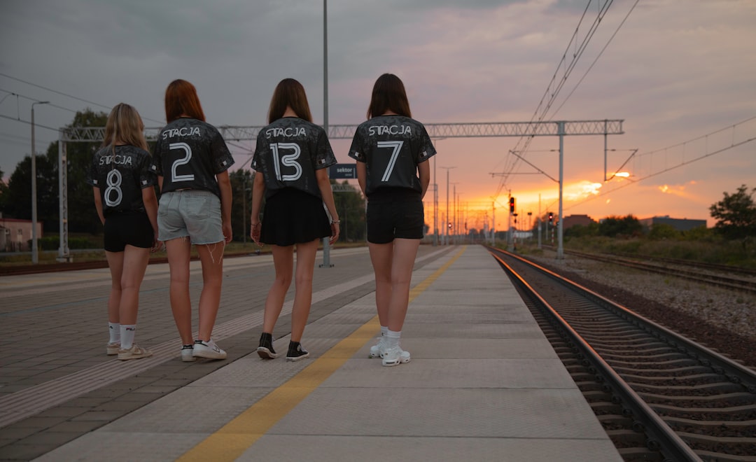 Tenue pour la rentrée : 21 looks tendance pour un style assuré